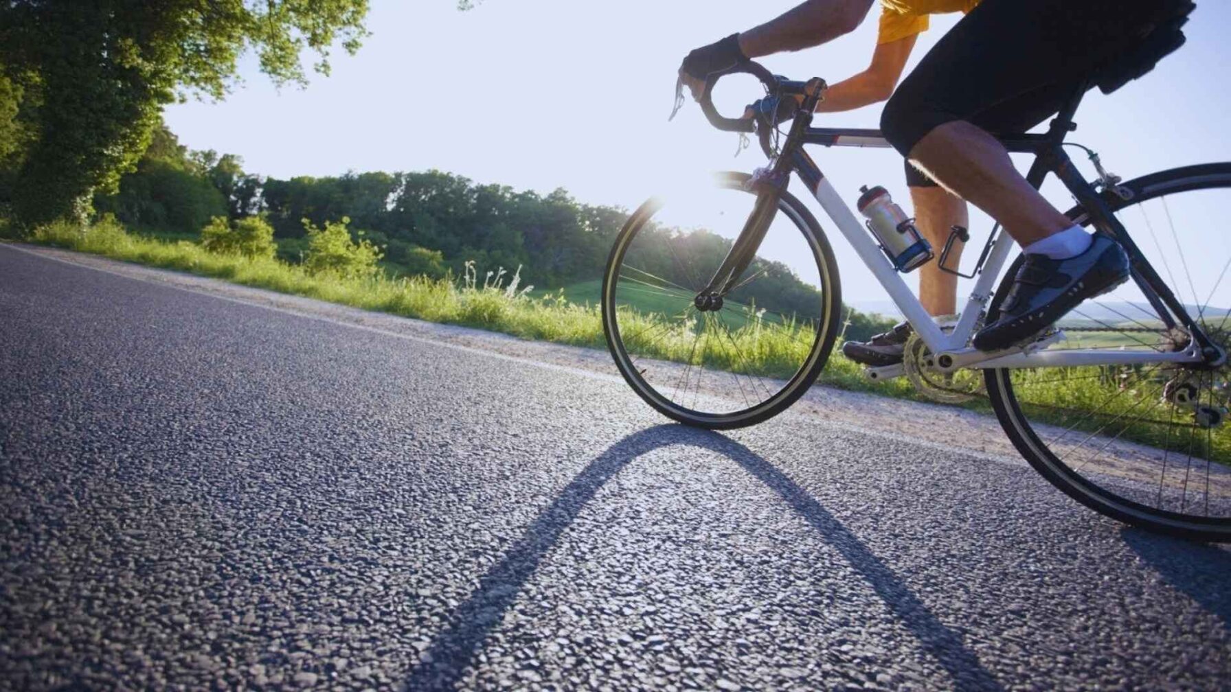 La psicología de la movilidad por qué ir en bici reduce el estrés y mejora tu rendimiento diario - Urban Bikes